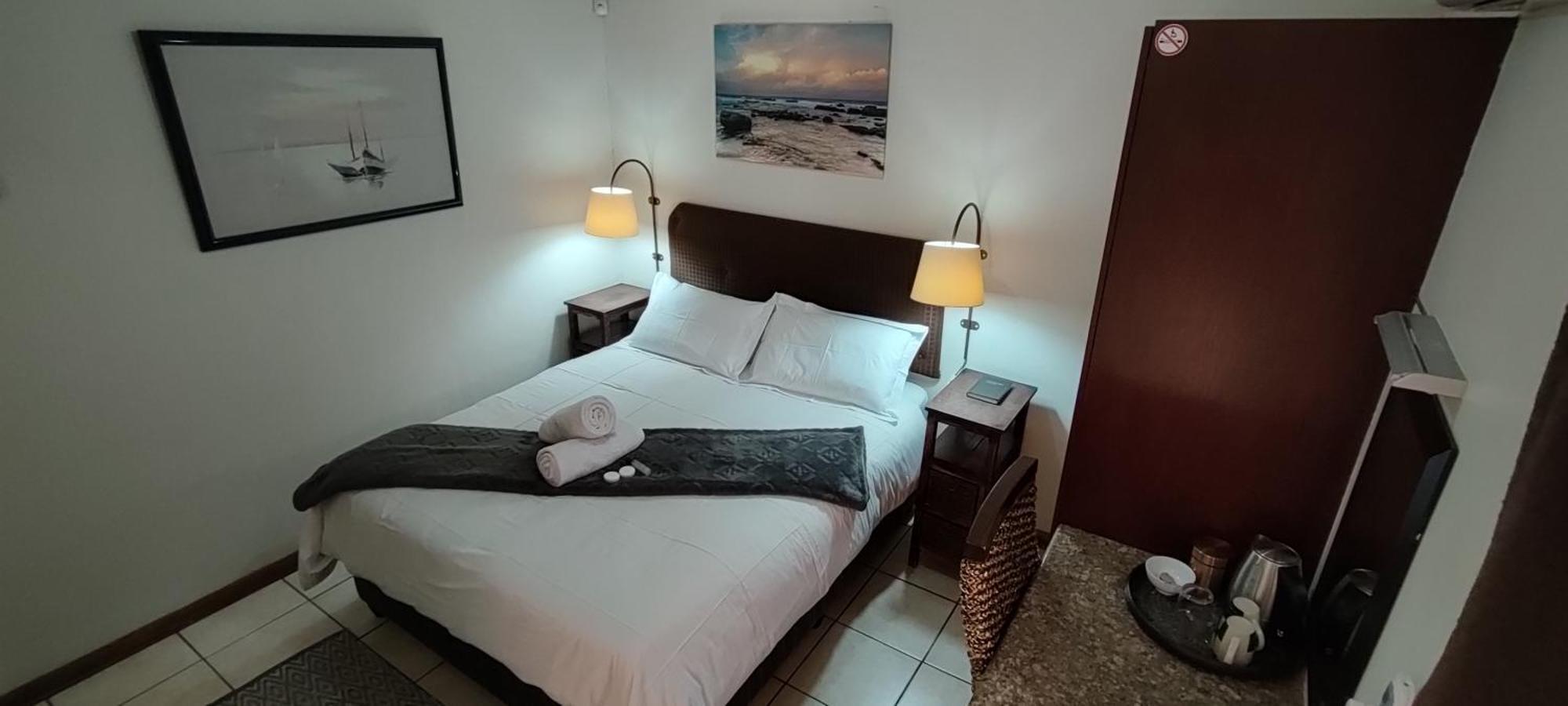 Premiere Guesthouse Bloemfontein Ngoại thất bức ảnh